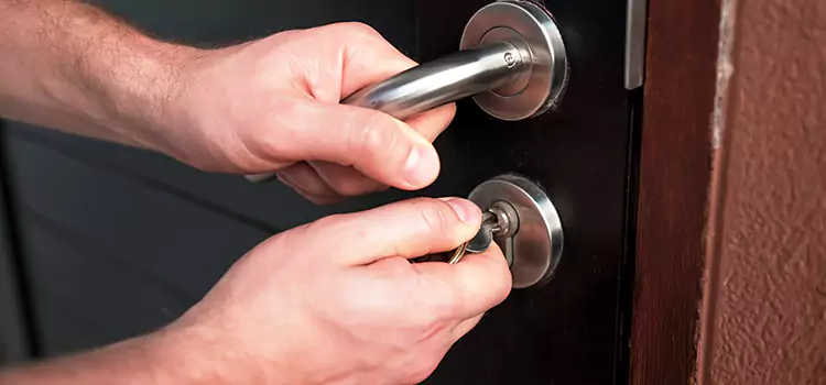 Door Closer Repair & Installation La Verne